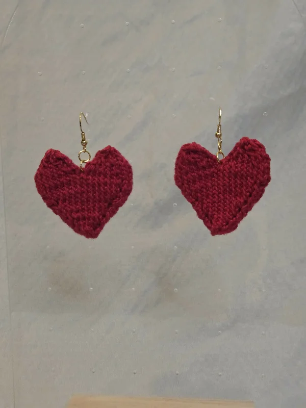 bridal earrings for women -bridal earrings for women -Pixel Heart Earrings