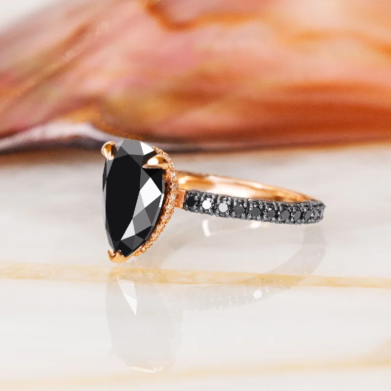 wedding bands and engagement rings for women -wedding bands and engagement rings for women -Luar- Three Sided Band Black & White Natural Diamond Pear Cut Engagement Ring