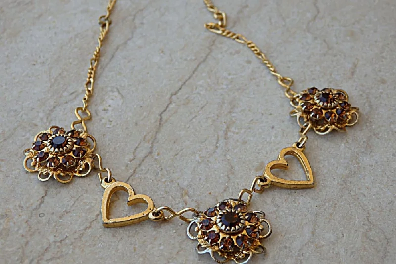 wedding gift necklaces for women -wedding gift necklaces for women -Heart and Flowers Necklace