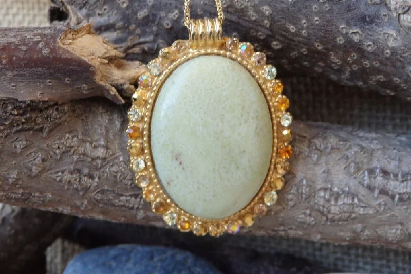 hand-crafted gold necklaces for women -hand-crafted gold necklaces for women -Jasper pendant necklace