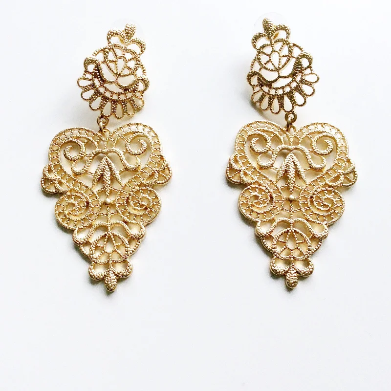 women’s bold earrings -women’s bold earrings -GOLD ROSE HEART CUT OUT STATEMENT EARRINGS