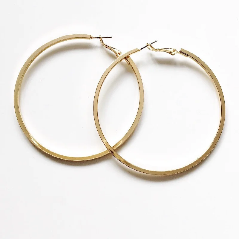 fashion-forward earrings for women -fashion-forward earrings for women -SQUARE CUT HOOP EARRINGS