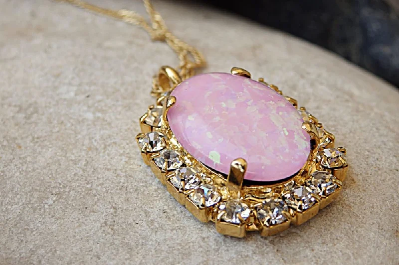 choker necklaces for women -choker necklaces for women -Pink opal necklace.