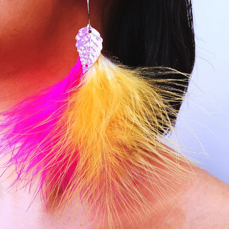 fashion gold earrings -fashion gold earrings -SINGLE LEAF FEATHER HOOPS EARRINGS